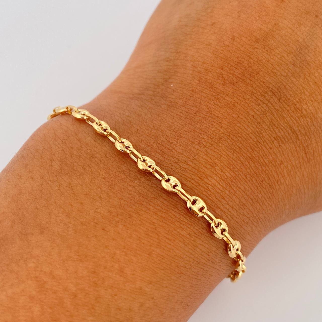 Pulso GC 2.3gr / 17.8cm / 3.3mm Oro Amarillo 18K $