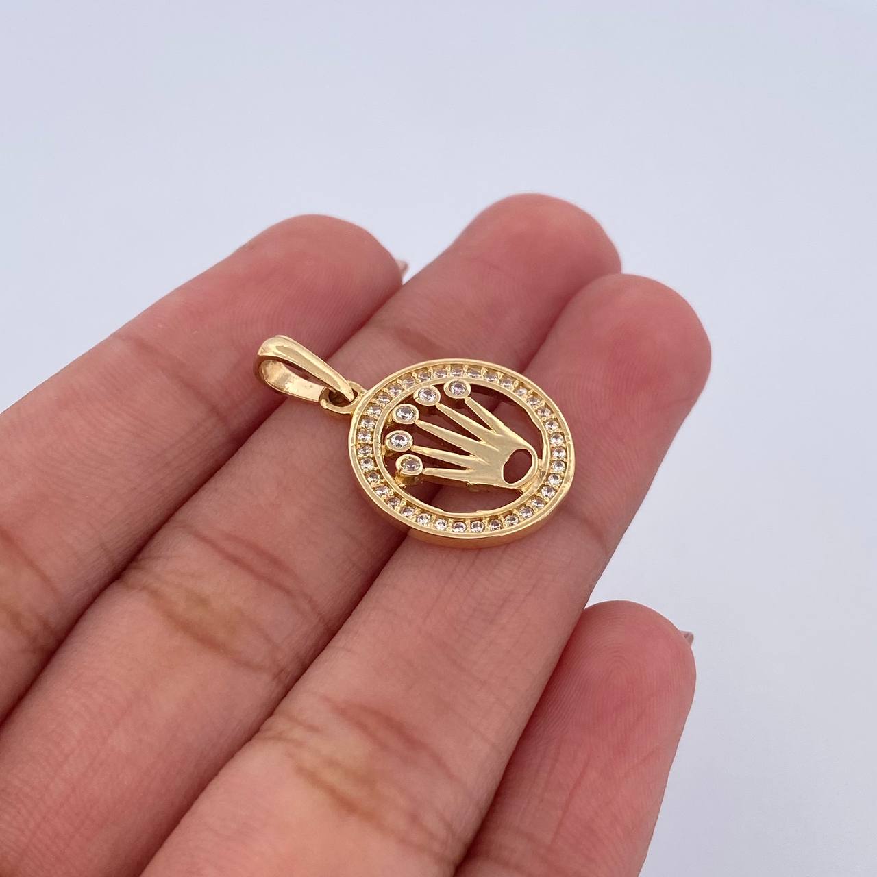 Dije Corona RX 2.2gr / 2.2cm / Circones Blancos Oro Amarillo 18K &