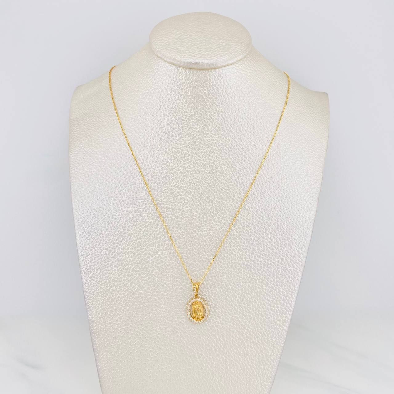 Set Cadena Aro Seguido + Dije Virgen Guadalupe / 2.7g / 45cm Oro Amarillo 18K