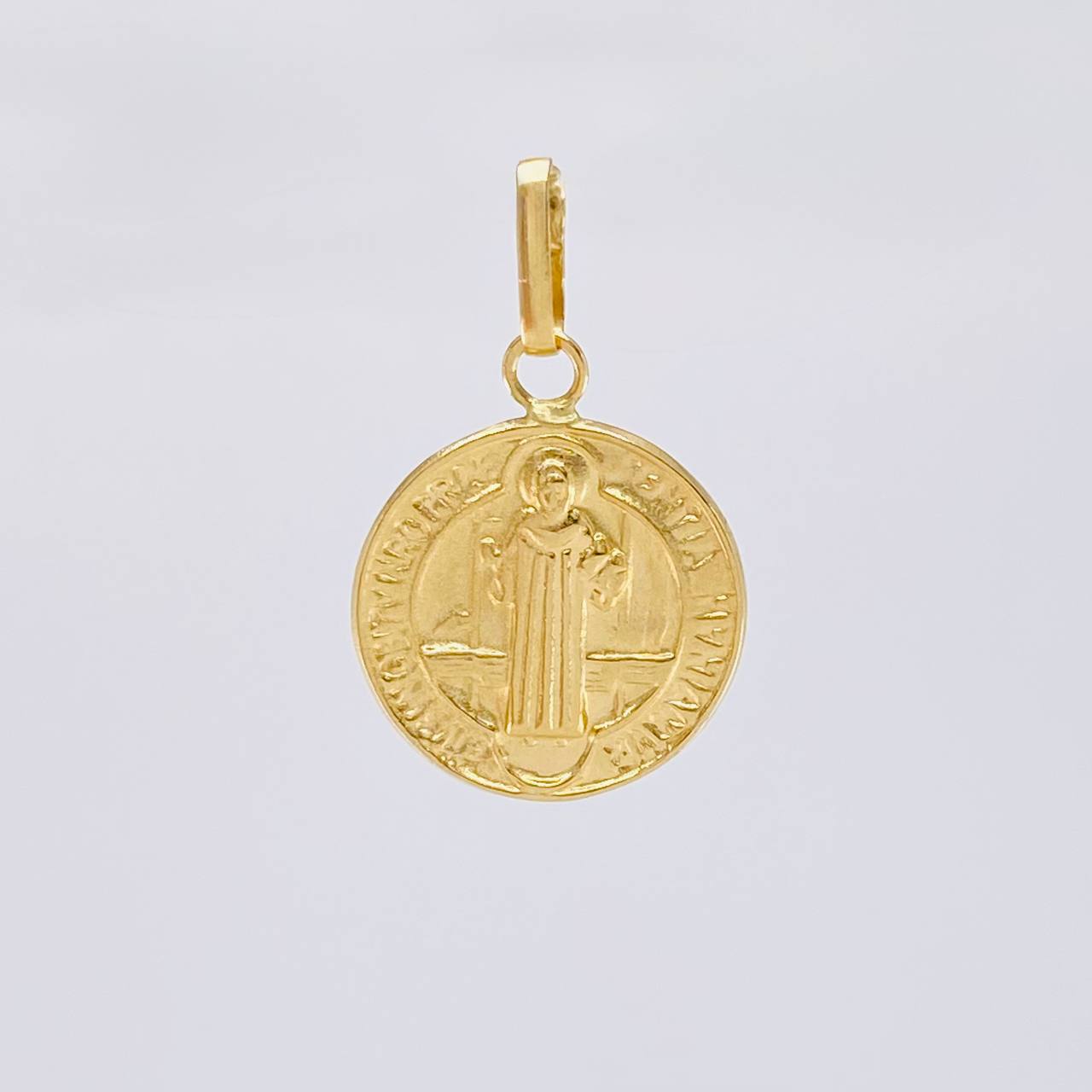 Dije San Benito 0.95 g / 2.2 cm Oro Amarillo 18K