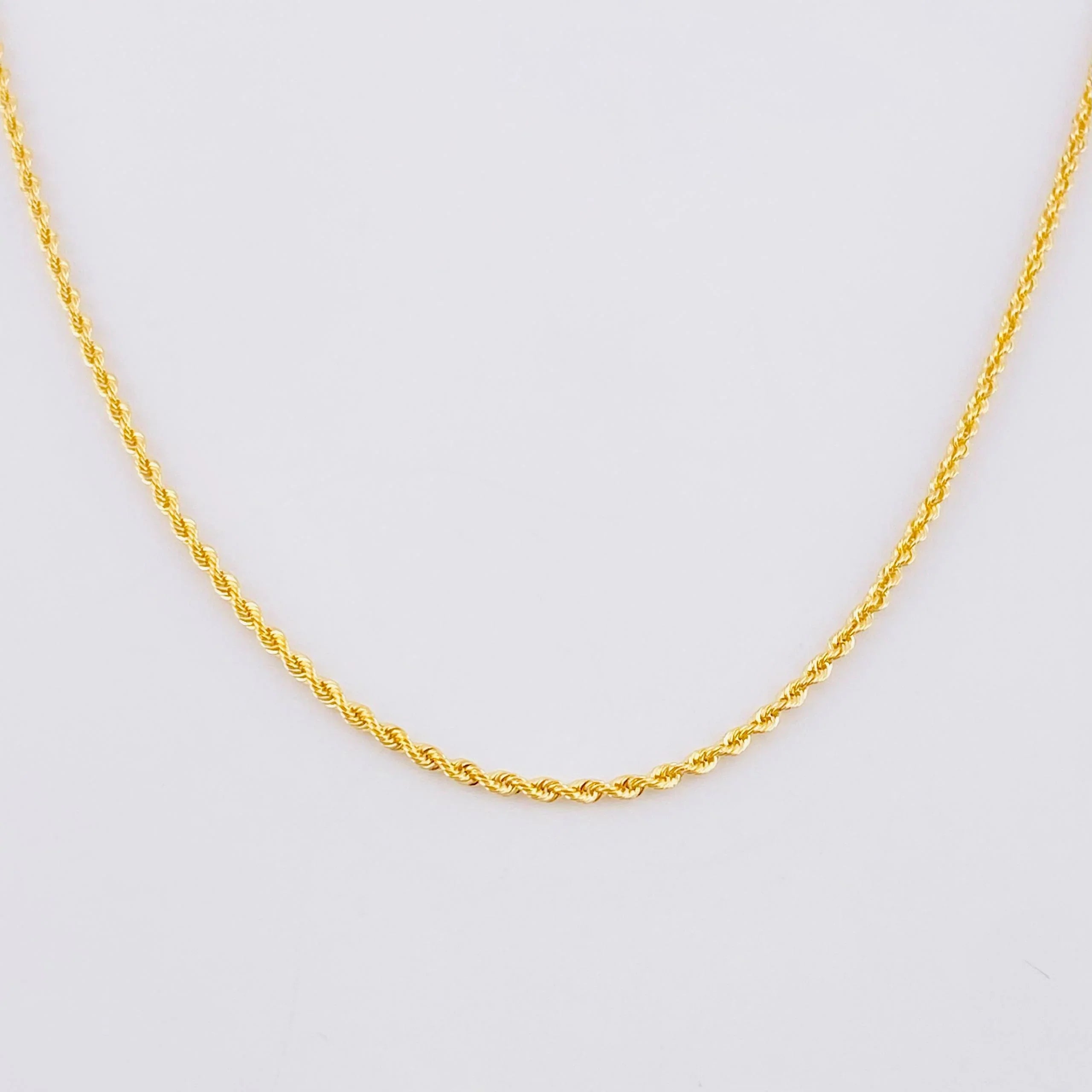 Cadena Lazo 0.85g / 45cm / 0.6mm Oro Amarillo 18K