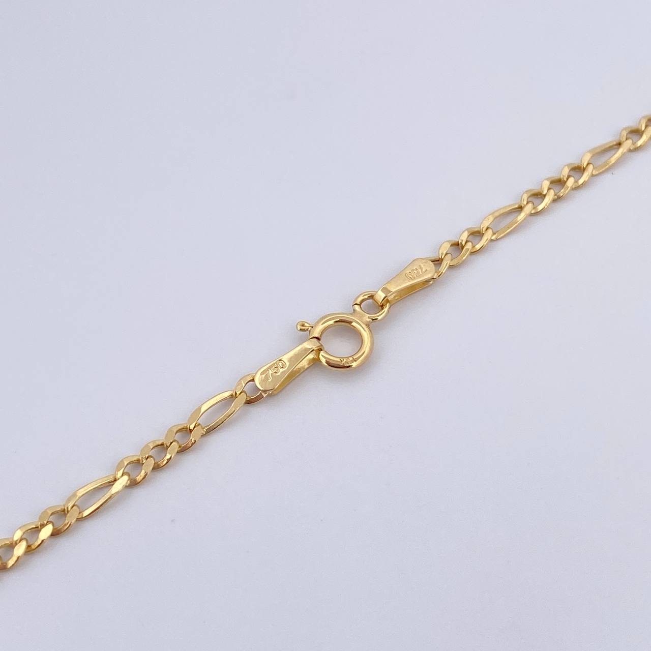 Cadena Figaro 2.9gr / 55cm / 2.2mm Oro Amarillo +1 18K &