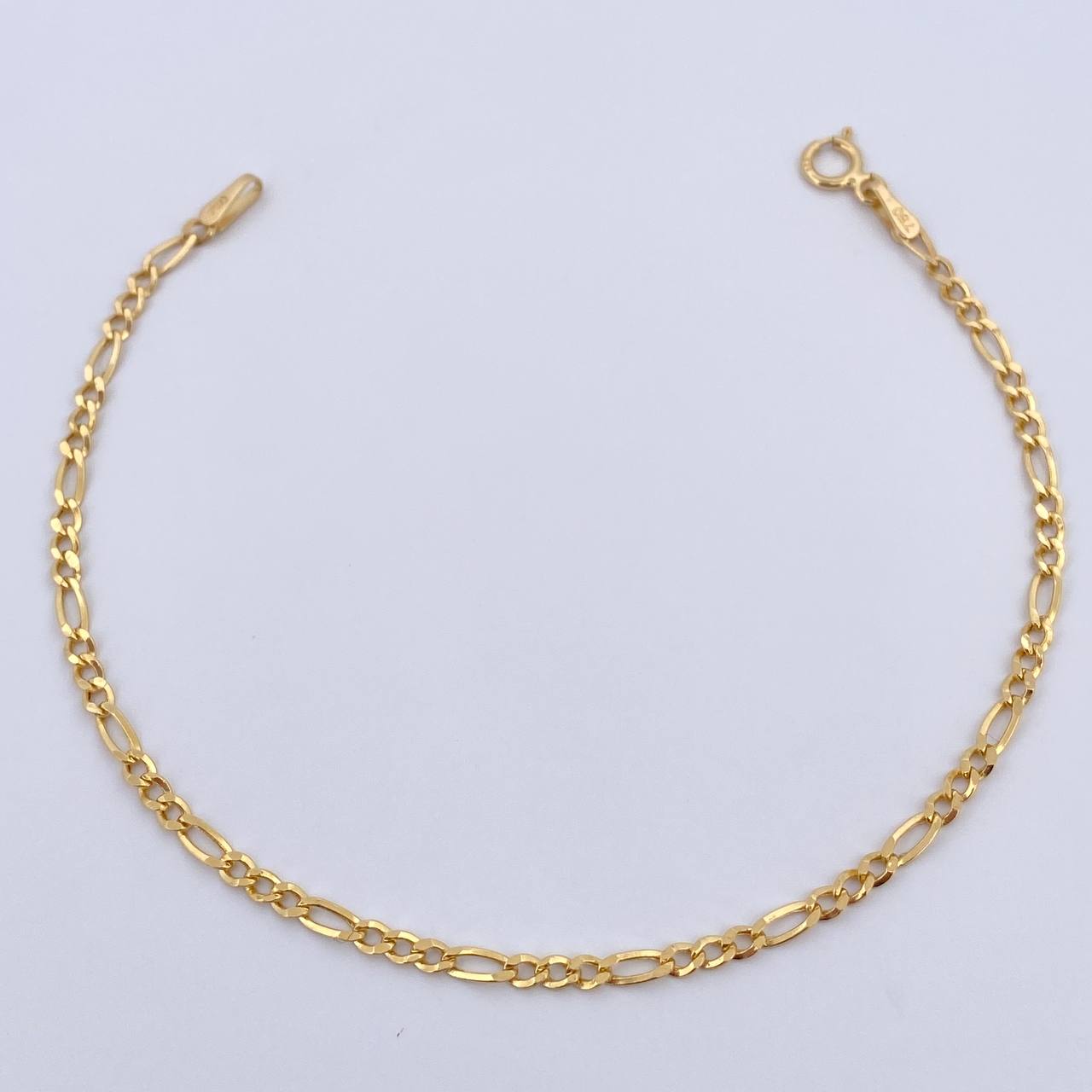 Pulso Figaro 1.1gr / 18cm / 2.1mm Oro Amarillo +1 18K &