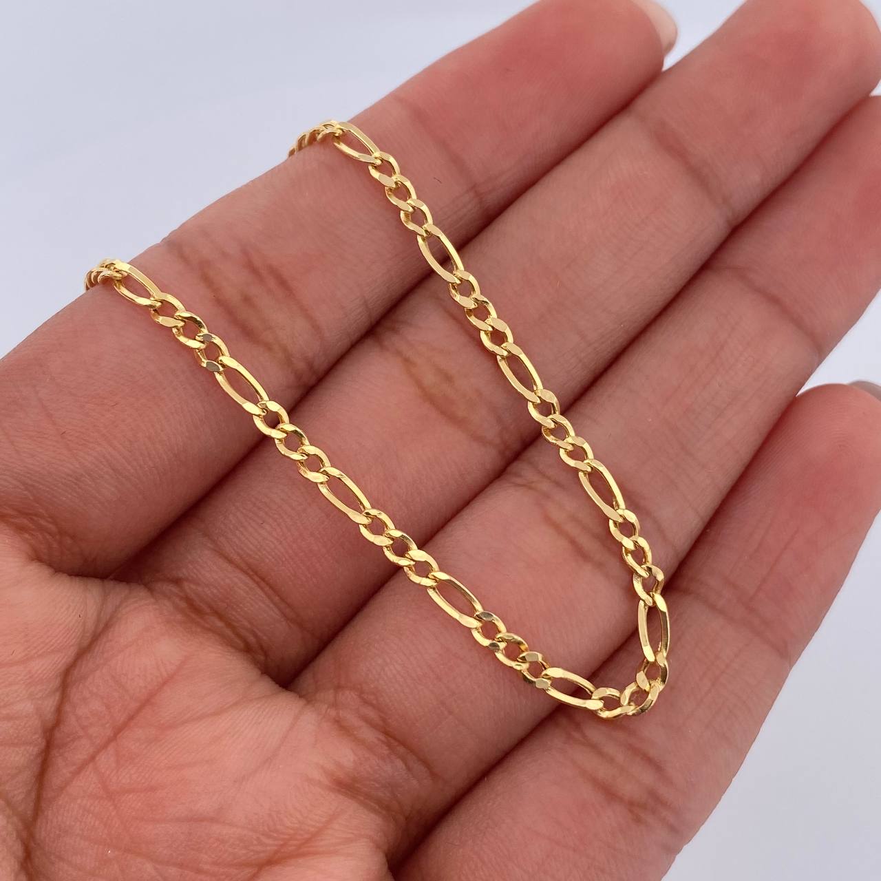 Pulso Figaro 1.1gr / 18cm / 2.1mm Oro Amarillo +1 18K &