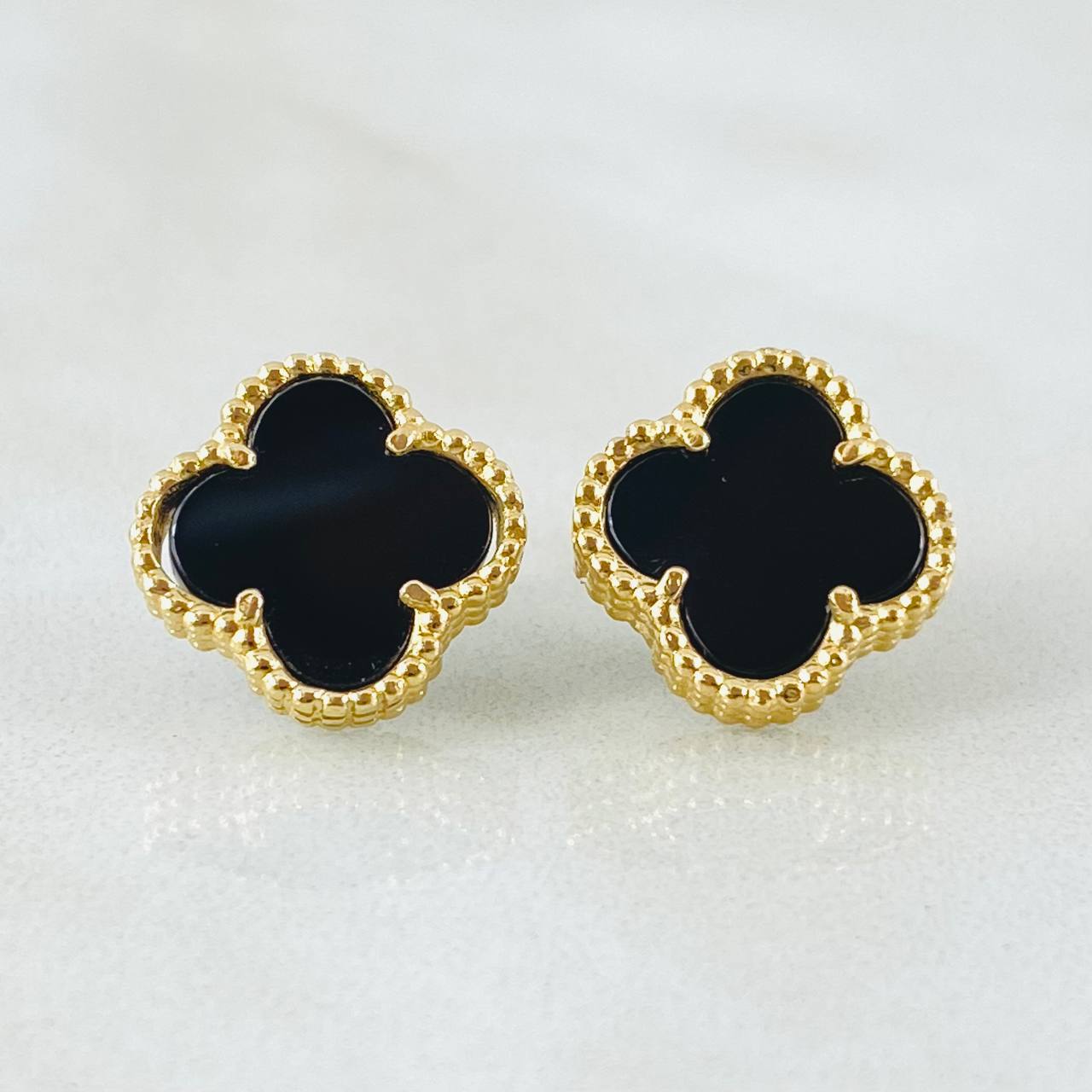 Topos Trebol Negro 3.3gr / 10mm Oro Amarillo Nac.Esp. 18K *