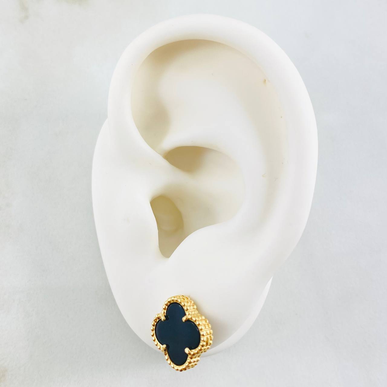 Topos Trebol Negro 3.3gr / 10mm Oro Amarillo Nac.Esp. 18K *