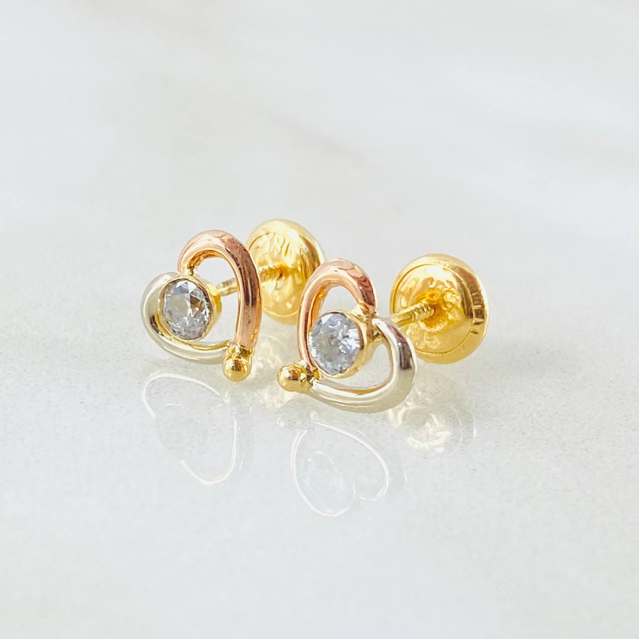 Topos Corazón Silueta 0.85gr / Tres Oros 18K