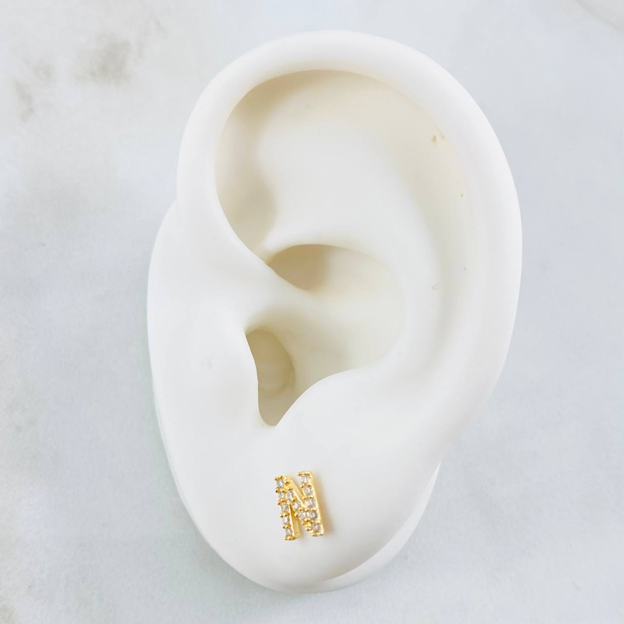 Topos Letra N 0.9gr / Oro Amarillo 18K *
