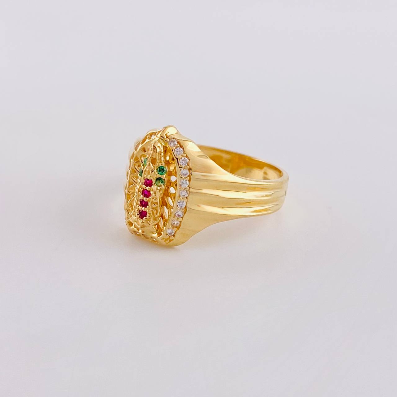 Anillo Virgen de Guadalupe 3.85g / T8 Oro Amarillo 18K