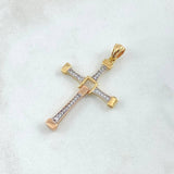 Dije Cruz 2.45gr / 2.45cm / Movil Circones Blancos Dos Oros Amarillo Rosa 18K