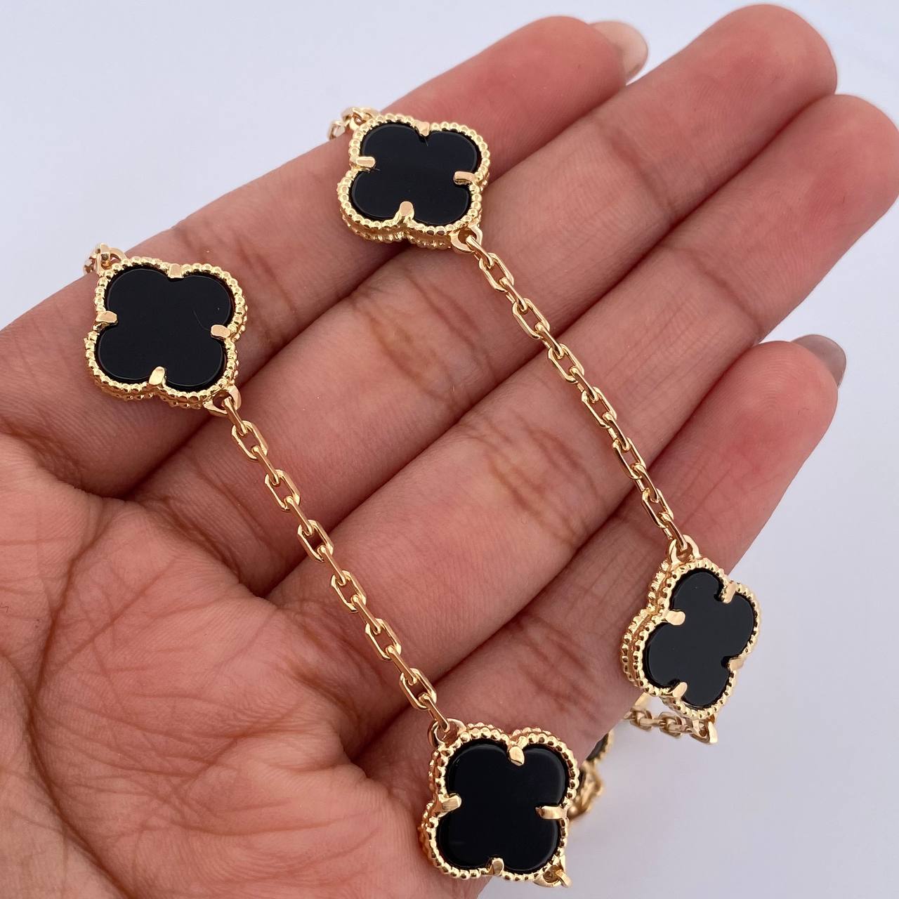 Cadena Aro Seguido Trebol 32.35gr / 68.6cm / 2mm Onix Negra Oro Amarillo Nac.Esp. 18K &