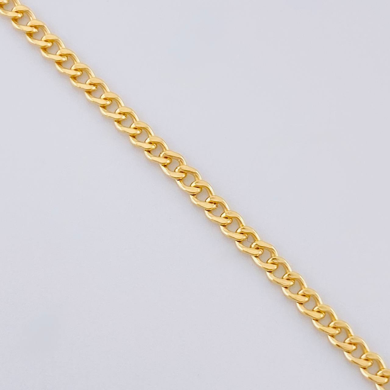 Cadena Cubana 1.8 g / 50.4 cm / 2 mm Oro Amarillo 18K