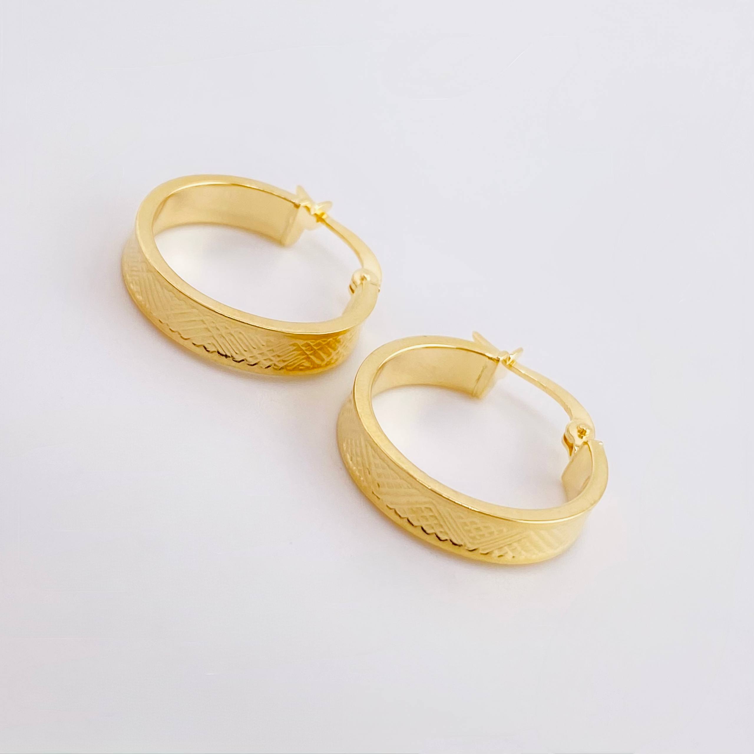 Candongas Tribal 1.95gr / 2cm / Oro Amarillo 18K