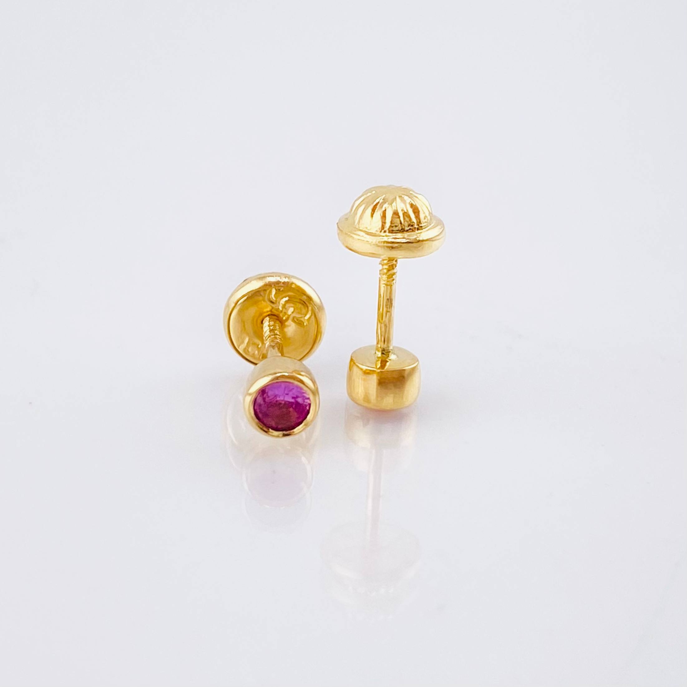 Topos Bisel Zafiros Rosados 26pts 0.95gr / 3.8mm Oro Amarillo 18K