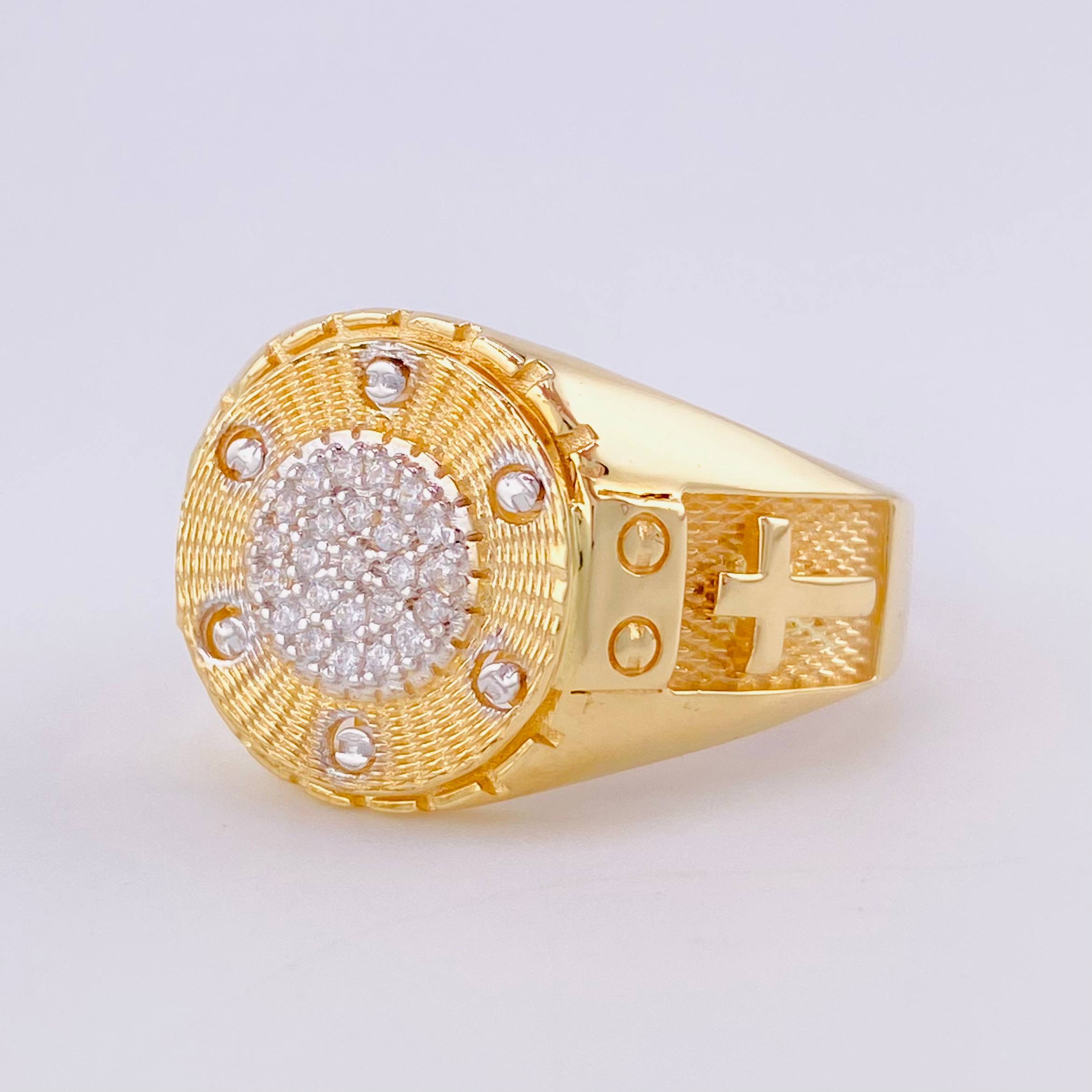 Anillo Sello Circular Doble Cruz 8.65g / T11 1/4 Dos Oros Amarillo Blanco 18K