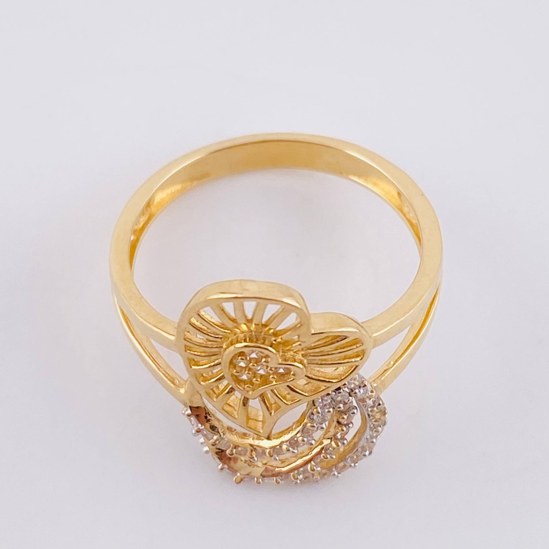 Anillo Filigrama Corazon 3.15g / T7 1/4 Oro Amarillo 18K
