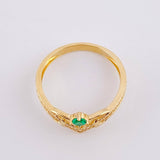 Anillo Tiara V Solitario 2.65g / T7 3/4 Oro Amarillo 18K