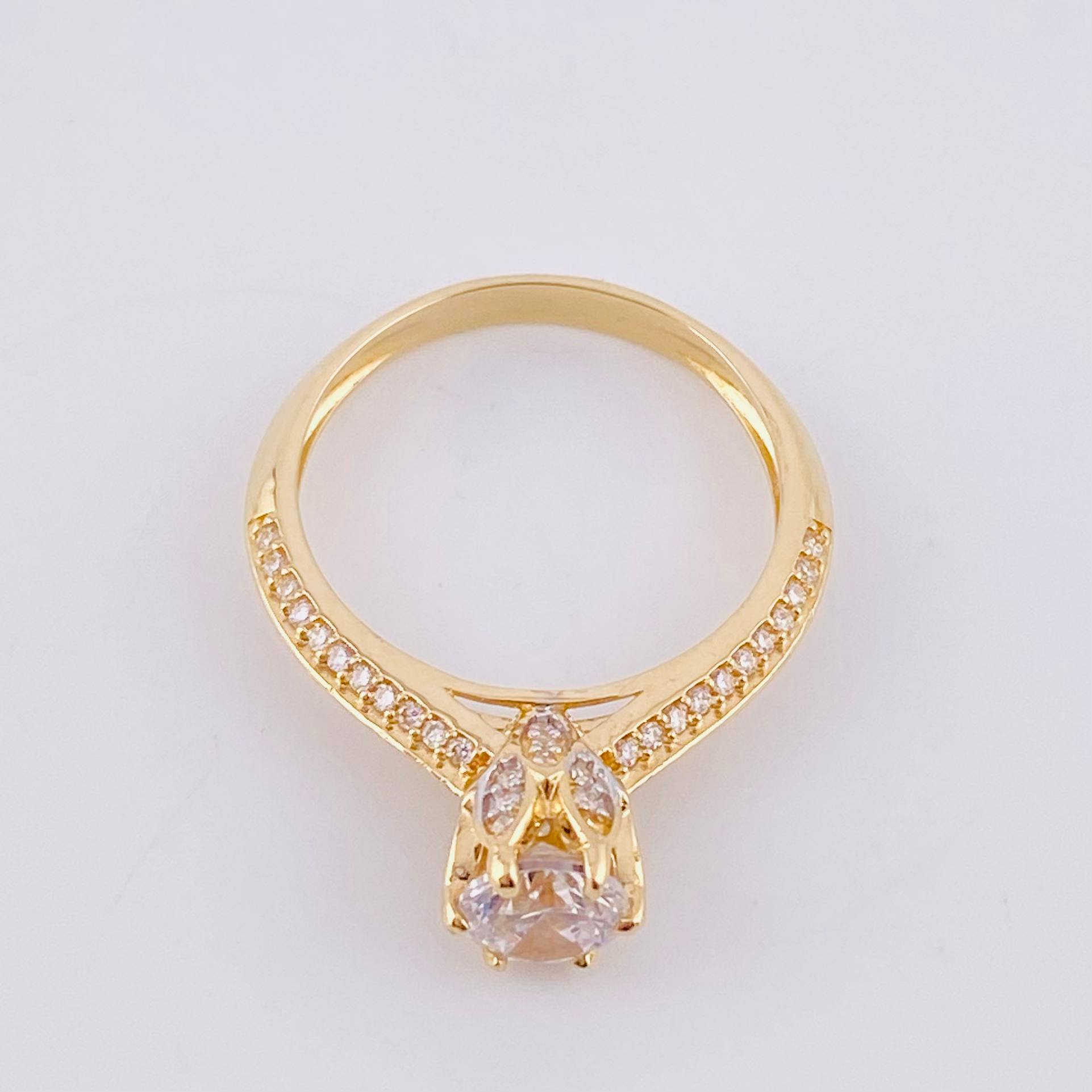 Anillo Canasta Solitario 3.7g / T7 3/4 Oro Amarillo 18K