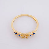 Anillo Silueta Mariposa Zirconias 1.5g / T6 Oro Amarillo 18K