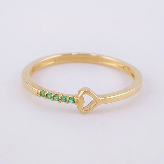 Anillo Linea Corazon Silueta 1.4g / T6 3/4 Oro Amarillo 18K