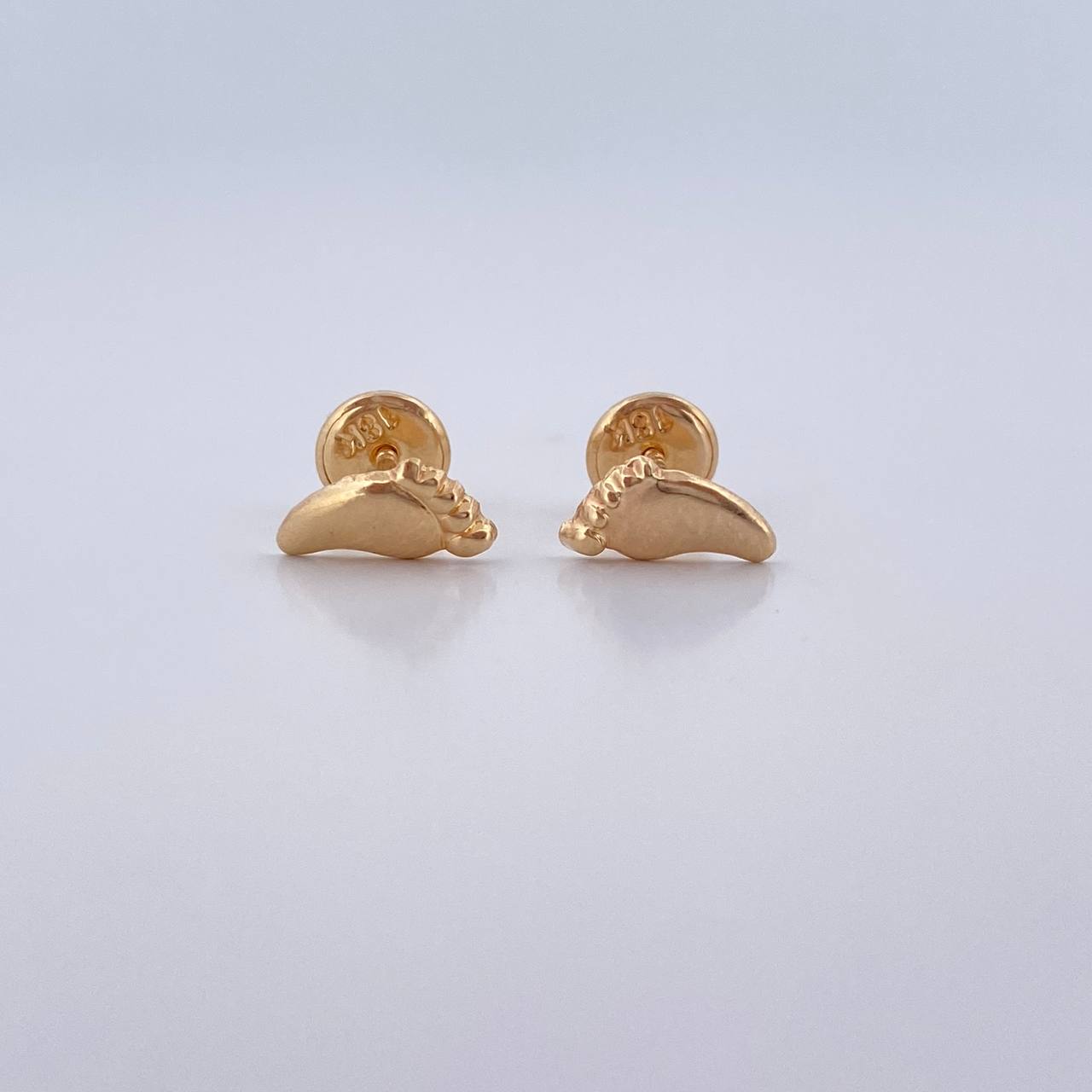Topos Pies 0.5gr / Lisos Oro Amarillo 18K $