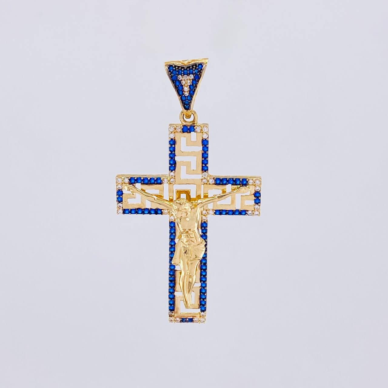 Dije Cruz Cristo Tribal 9.8g / 6.2cm Oro Amarillo 18K
