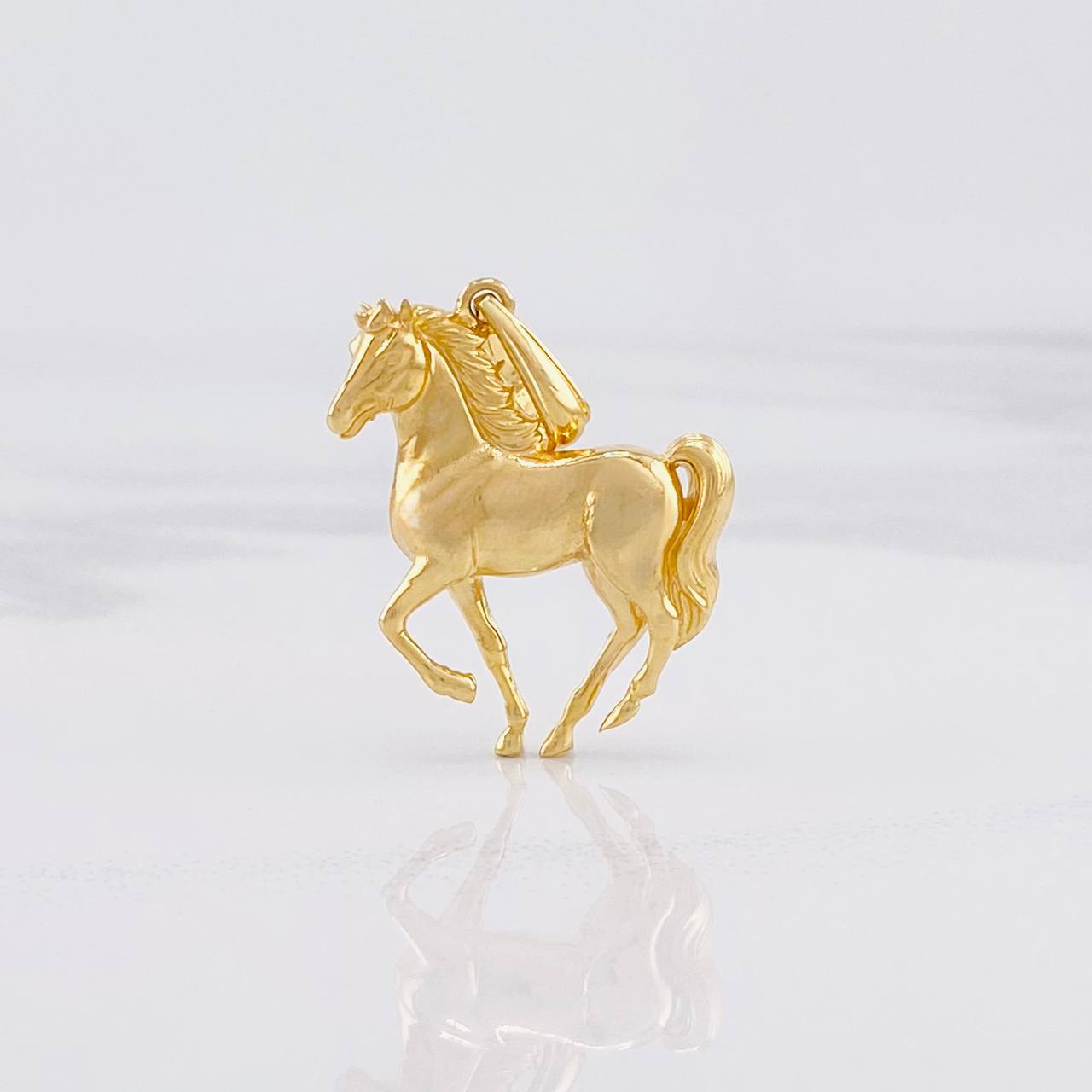 Dije Caballo 4.65g / 3.5cm Oro Amarillo 18K