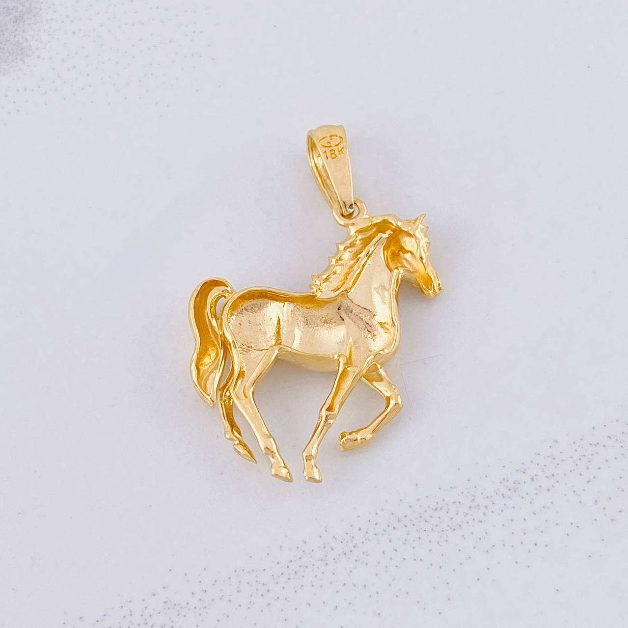 Dije Caballo 4.65g / 3.5cm Oro Amarillo 18K