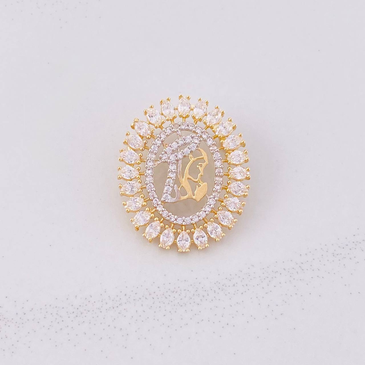 Dije Virgen María 2.95g / 2.4cm Dos Oros Amarillo Blanco 18K