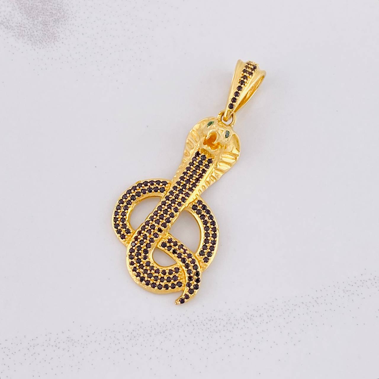 Dije Serpiente Cobra 5.75g / 4.7cm Oro Amarillo 18K