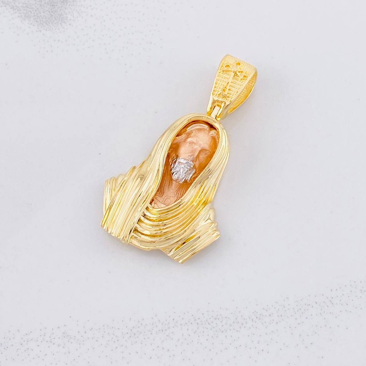 Dije Rostro de Cristo 10g / 3.8cm Tres Oros 18K