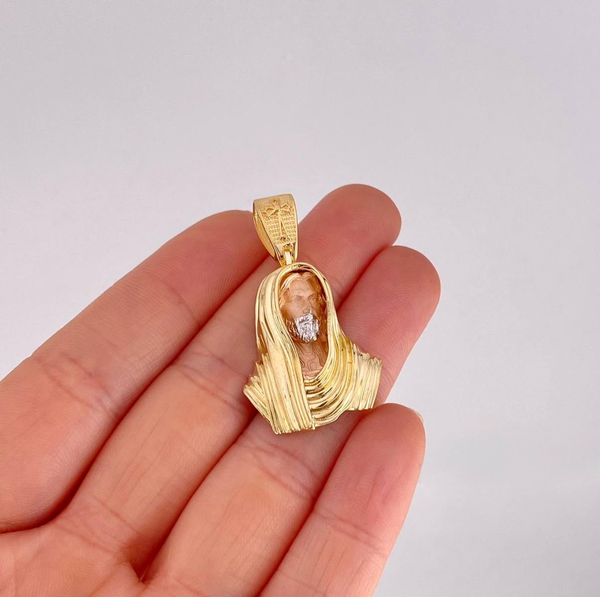 Dije Rostro de Cristo 10g / 3.8cm Tres Oros 18K