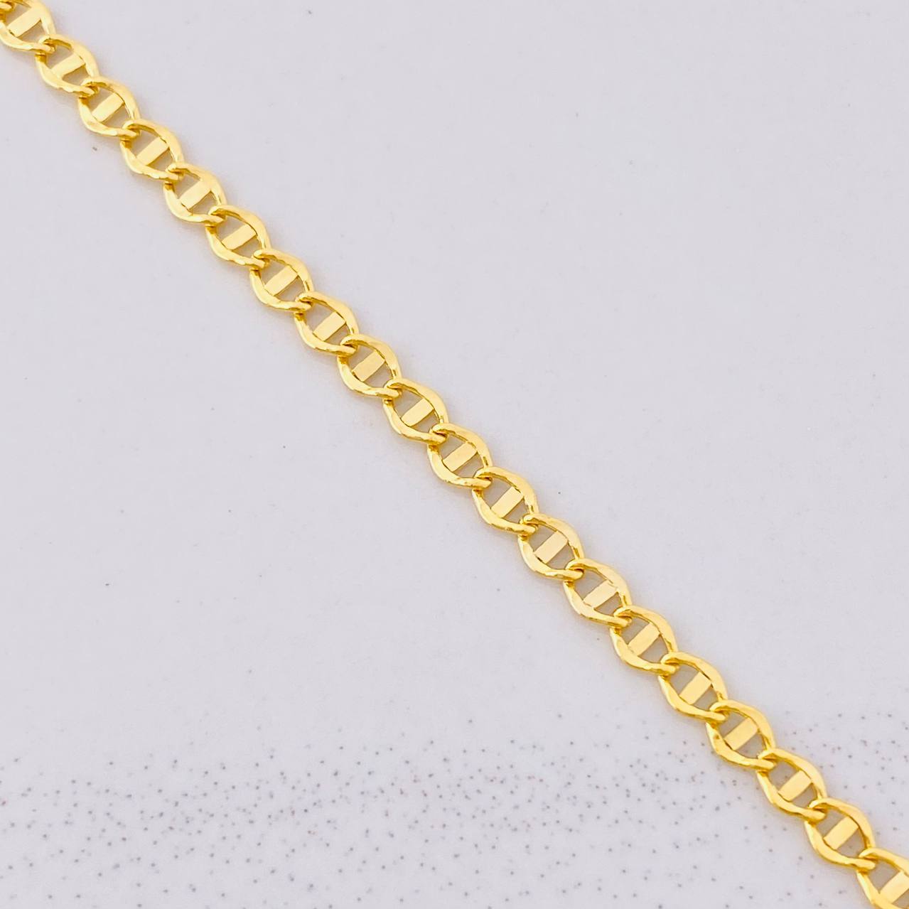 Cadena Escalera 3.3g / 60cm / 2.7mm Oro Amarillo 18K