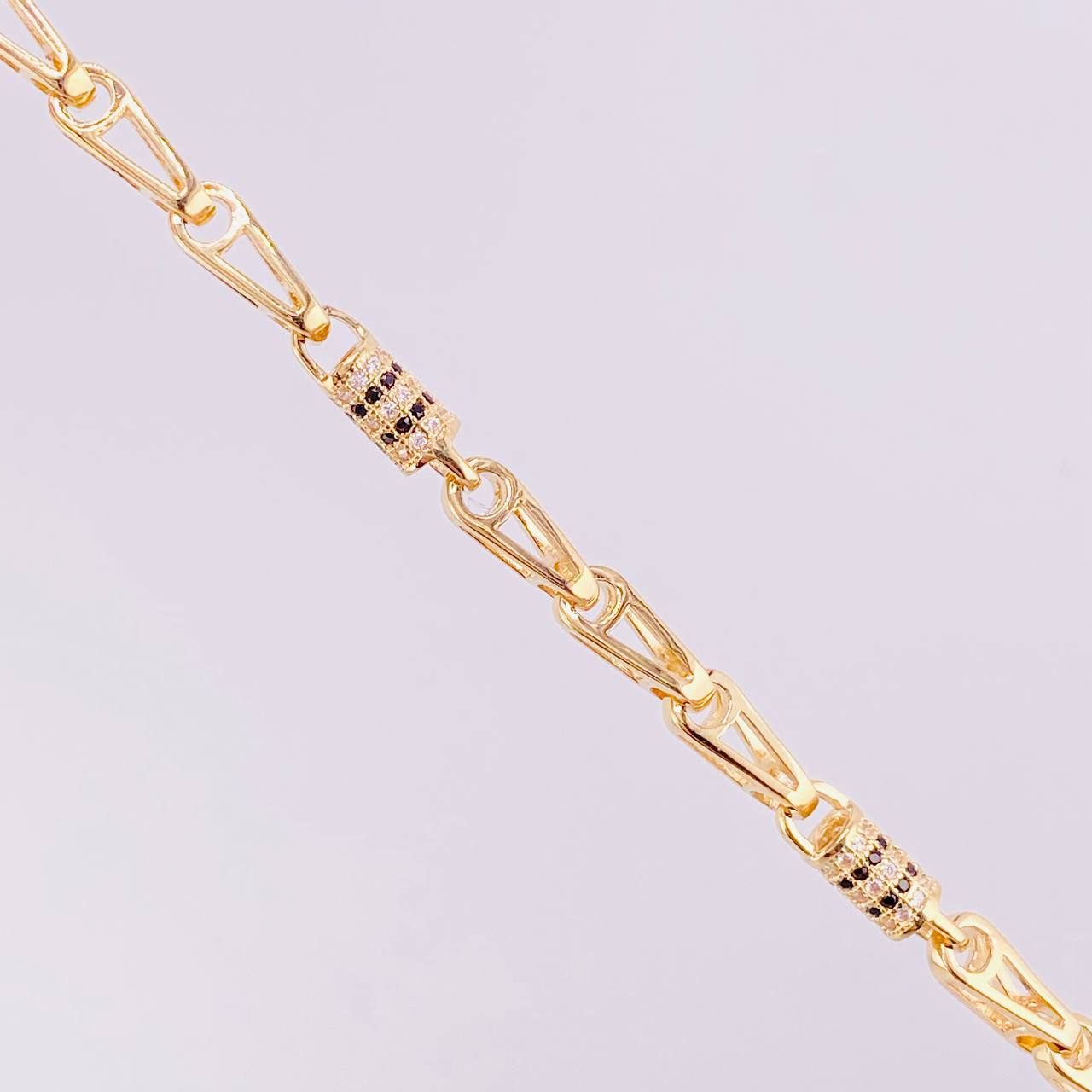 Cadena Rustica Cilindro 52.6g / 70cm / 4.75mm Oro Amarillo 18K