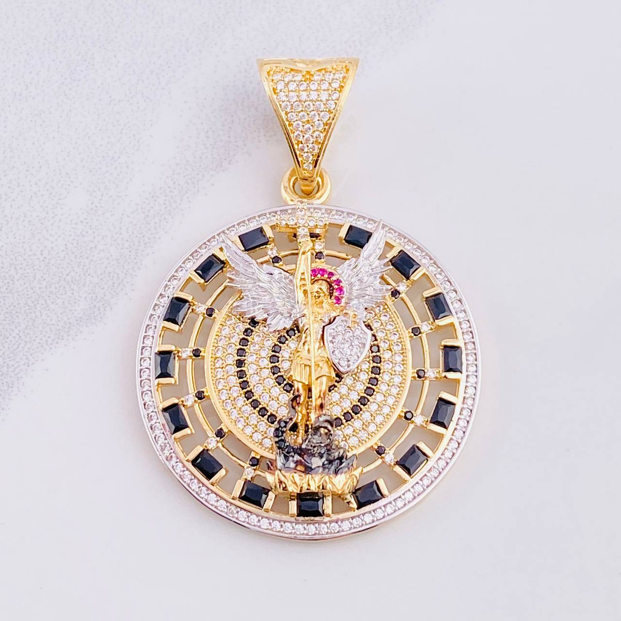 Dije San Miguel Arcángel 16.5g / 5.5cm Dos Oros Amarillo Blanco 18K