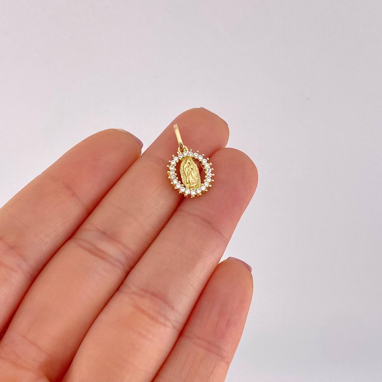 Dije Circular Chispa Virgen Guadalupe 1.35g / 1.7cm Oro Amarillo 18K