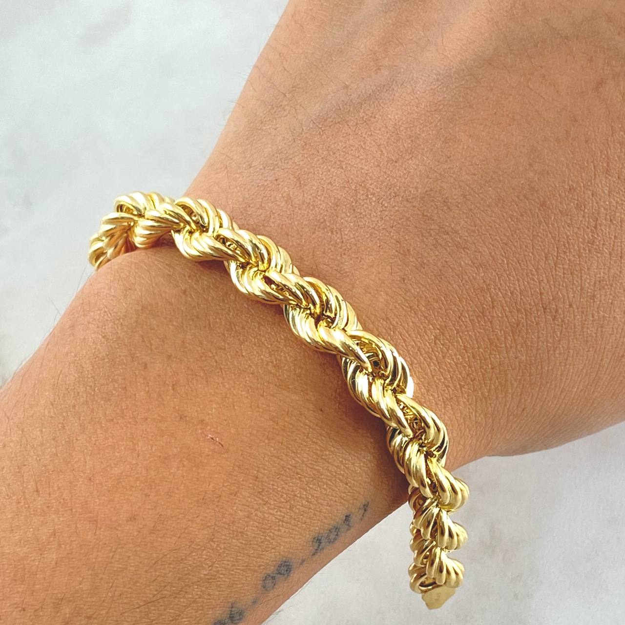 Pulso Lazo 8.3gr / 21.5cm / 6.8mm Oro Amarillo +3 18K