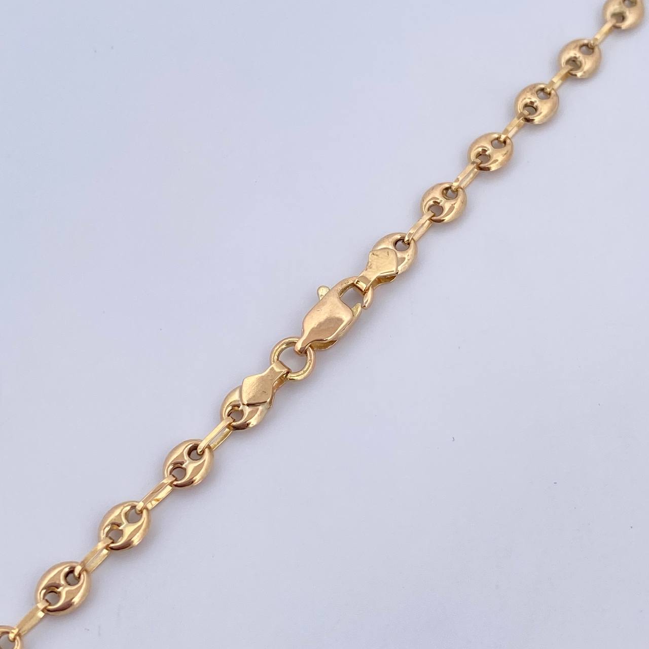 Cadena GC 8.3gr / 62.2cm / 4mm Oro Amarillo 18K $