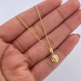 Set Cadena Singapur 1.05gr / 45cm / 0.7mm + Dije Divino Niño 0.65gr / 1.4cm Diamantado Oro Amarillo 18K (Oferta) $