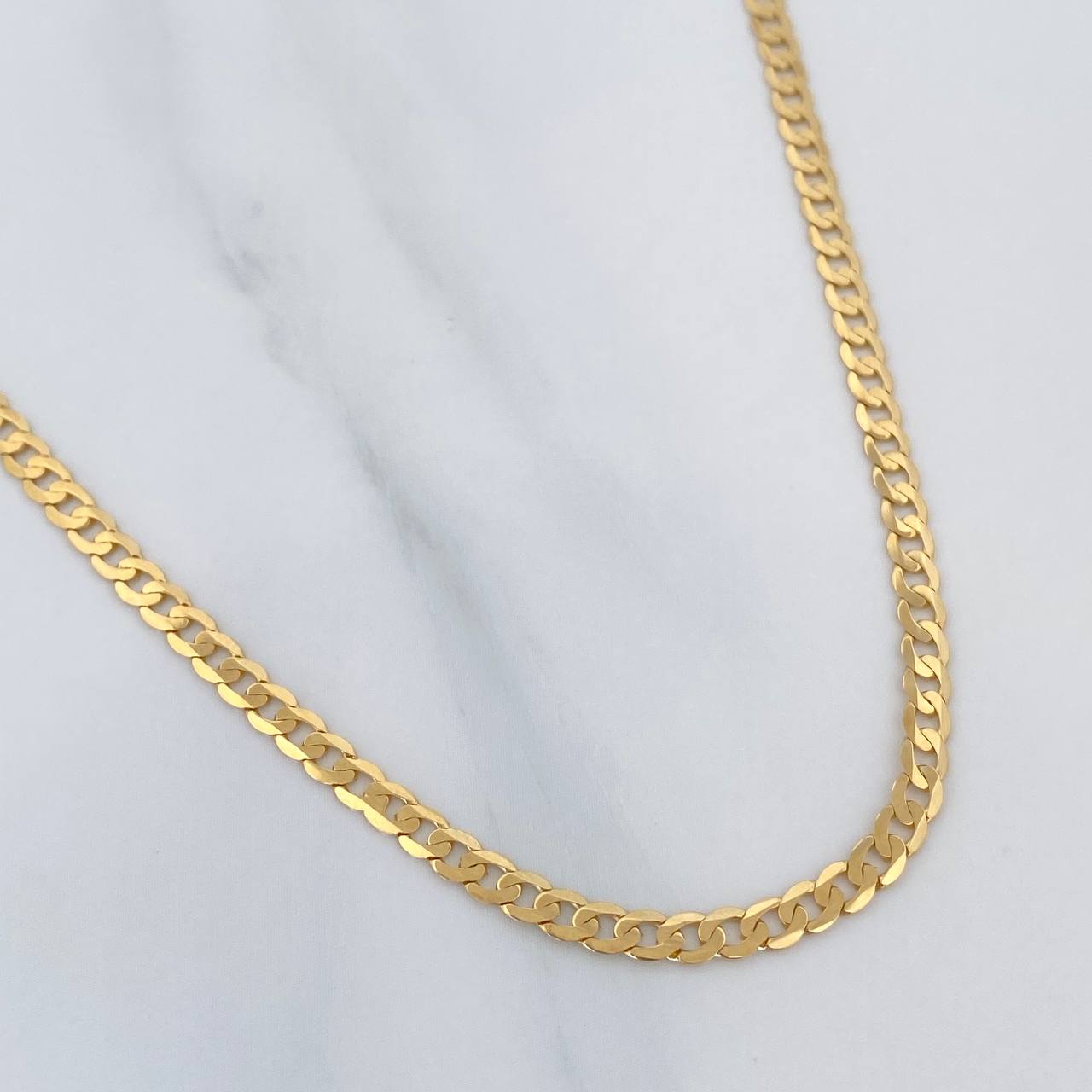 Cadena Cubana 8.15 g / 60.5 cm / 2.9 mm Oro Amarillo 18K