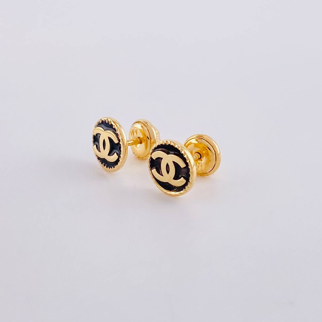 Topos Ola Cruzada 1.05g / 7.2mm Oro Amarillo 18K