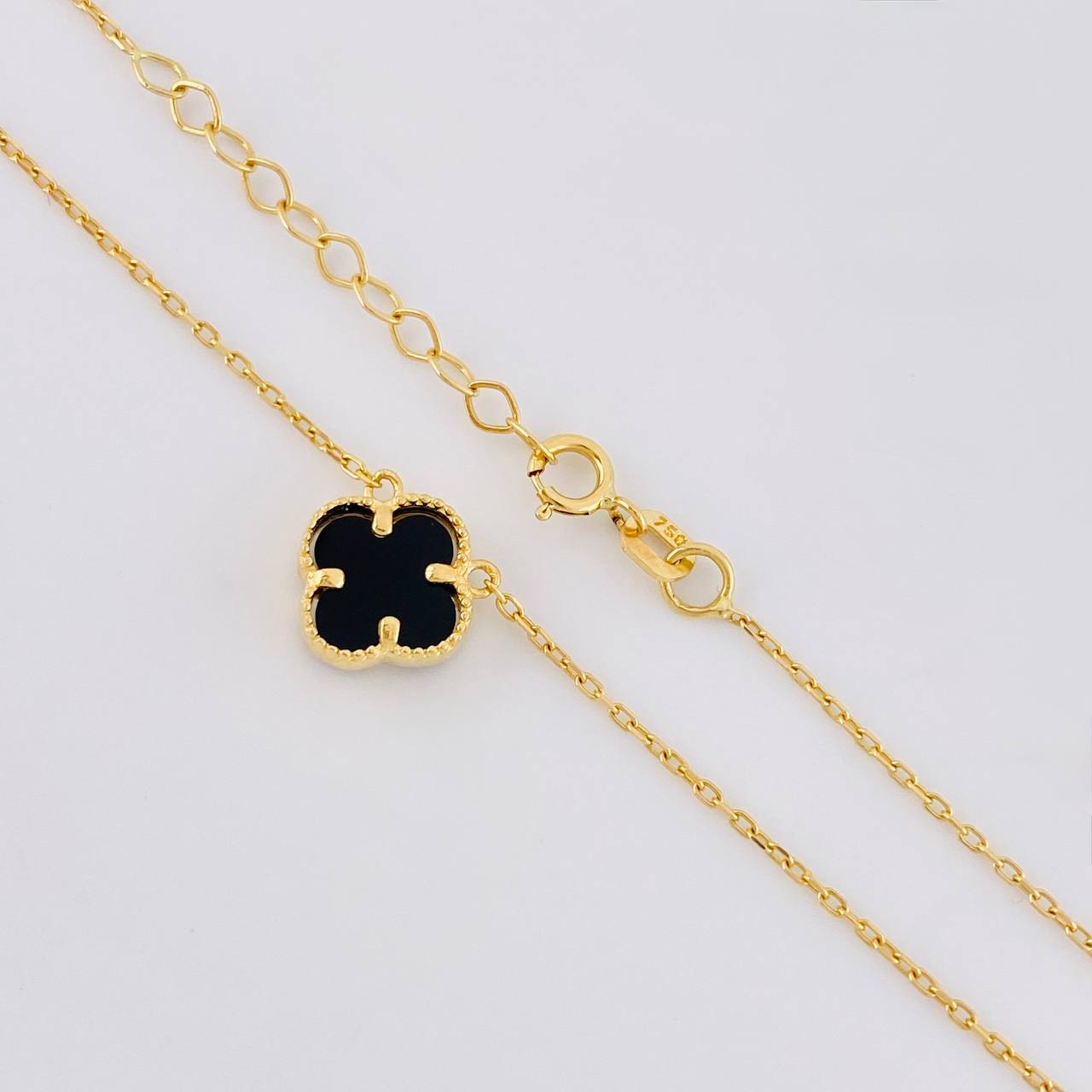 Cadena Aro Seguido Trebol Onix 2.3g / 45cm / 1mm Oro Amarillo 18K