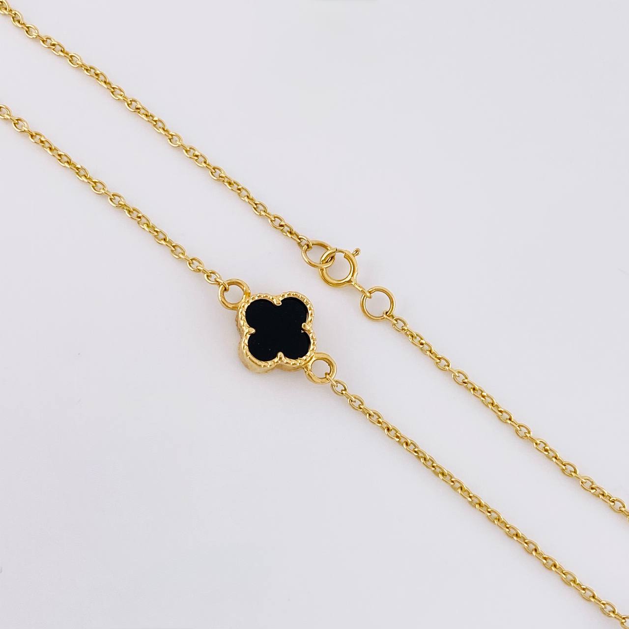 Cadena Aro Seguido Trebol Onix 8.55g / 50cm / 1.55mm Oro Amarillo 18K
