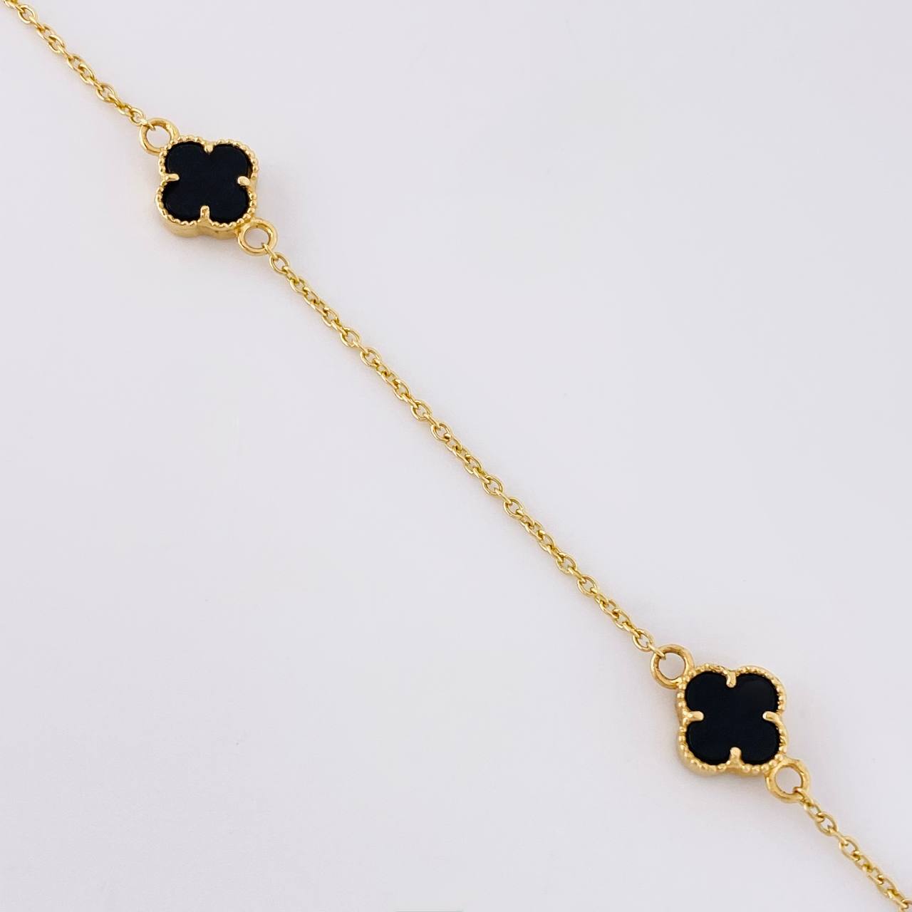 Cadena Aro Seguido Trebol Onix 8.55g / 50cm / 1.55mm Oro Amarillo 18K