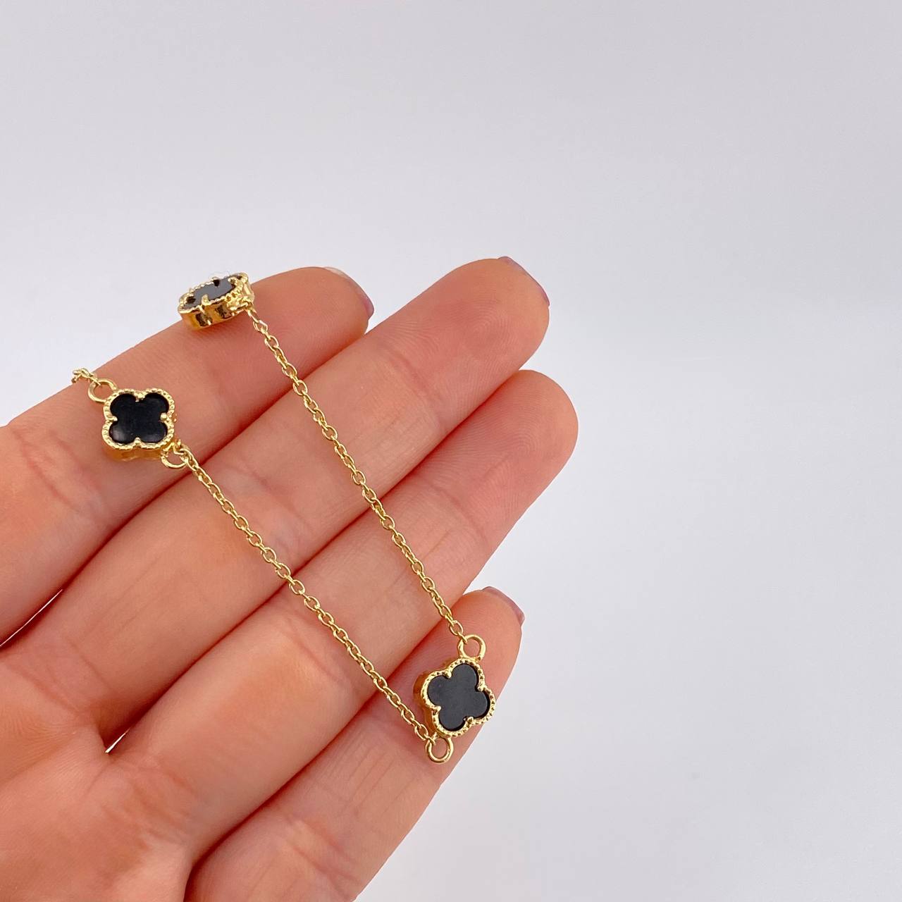 Cadena Aro Seguido Trebol Onix 8.55g / 50cm / 1.55mm Oro Amarillo 18K
