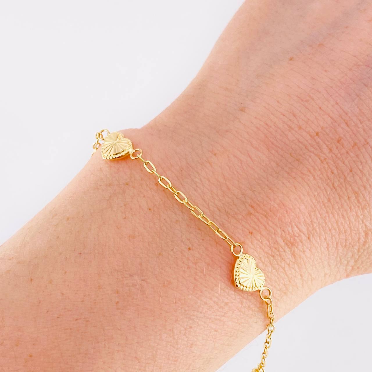 Pulso Cajón Corazón Diamantado 2.05g / 18cm / 1.6mm Oro Amarillo 18K