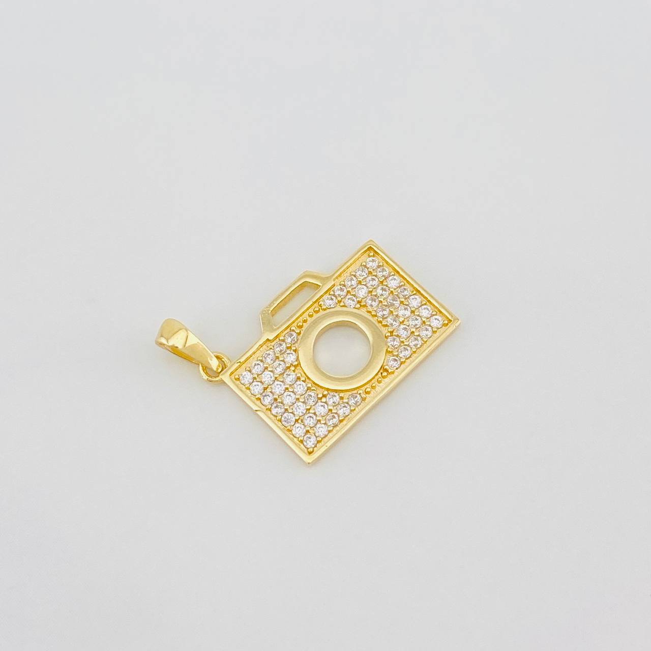 Dije Camara 1.4g / 1.3cm Oro Amarillo 18K