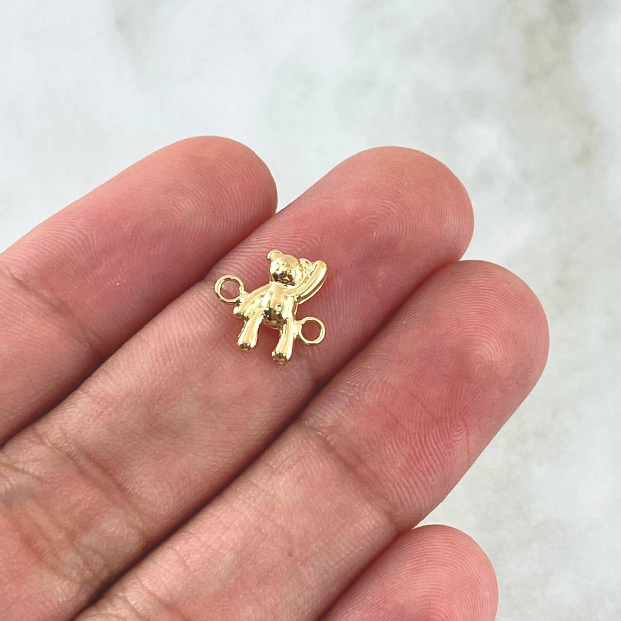 Herraje Oso Mano Arriba 0.35gr / 1cm / Liso Oro Amarillo 18K ©