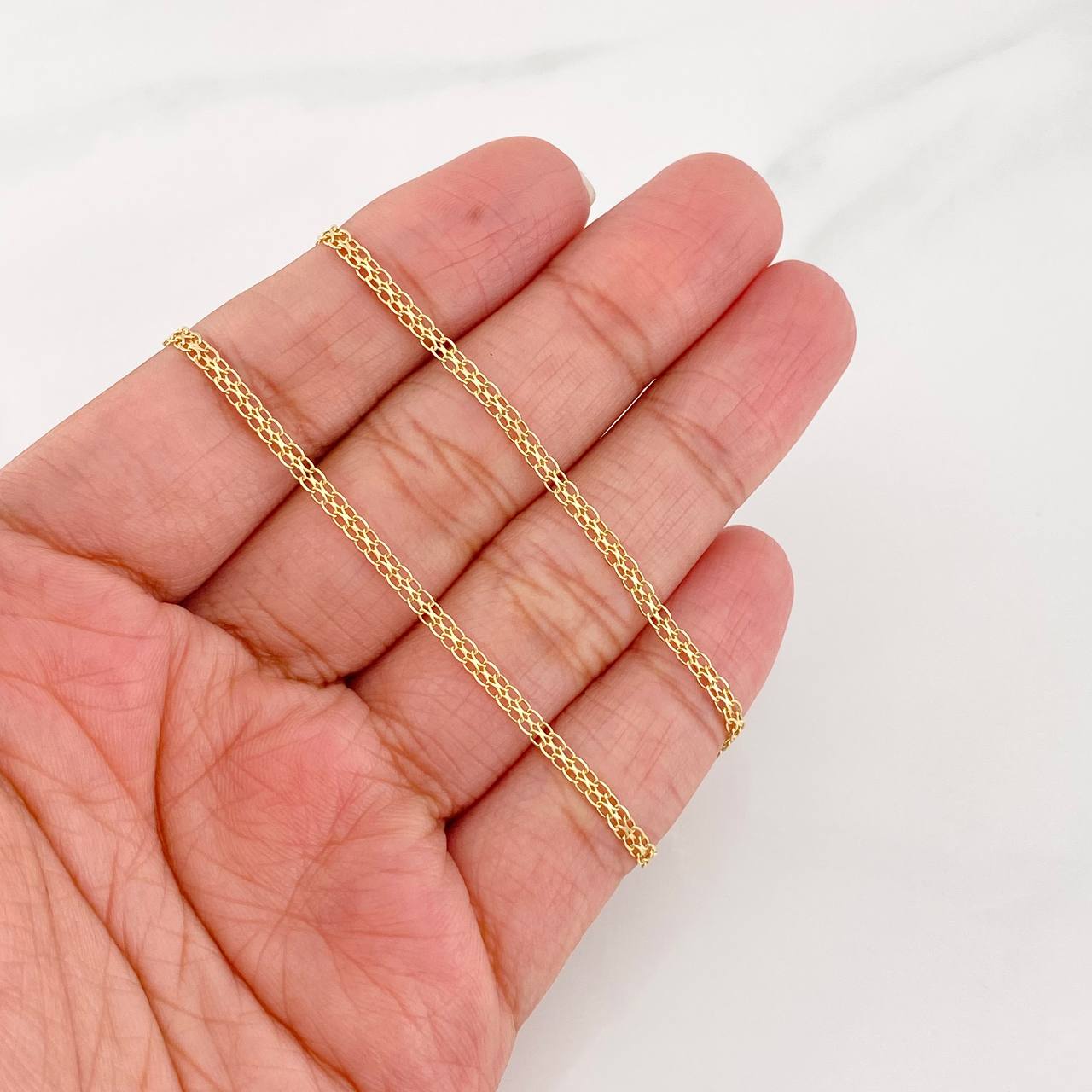Cadena China 3.35g / 50cm / 2.2mm Oro Amarillo 18K