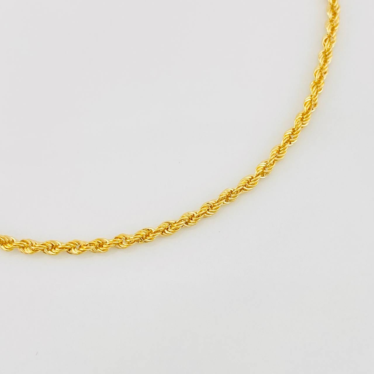 Pulso Lazo 0.8g / 18cm / 1.8mm Oro Amarillo 18K